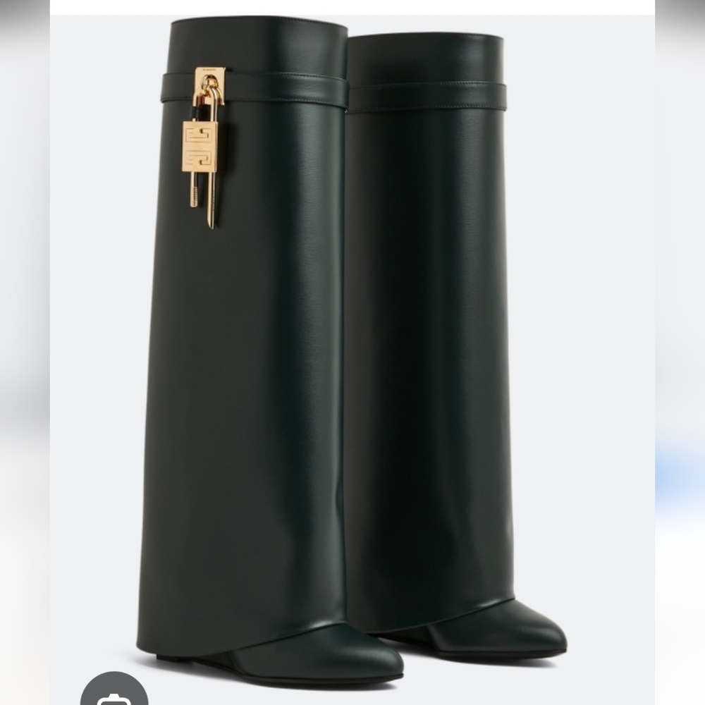 Fashion Boots in Forest Green Knee-High Fold Over Boots Size 8.5/41